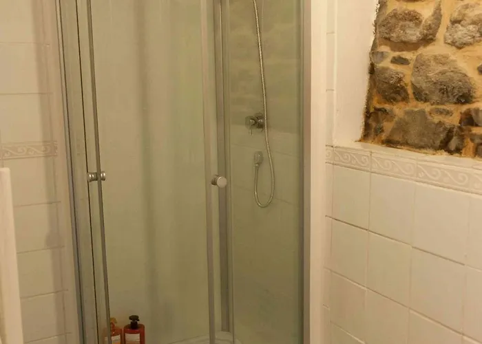 Rouge - 3 Star Ground Floor *